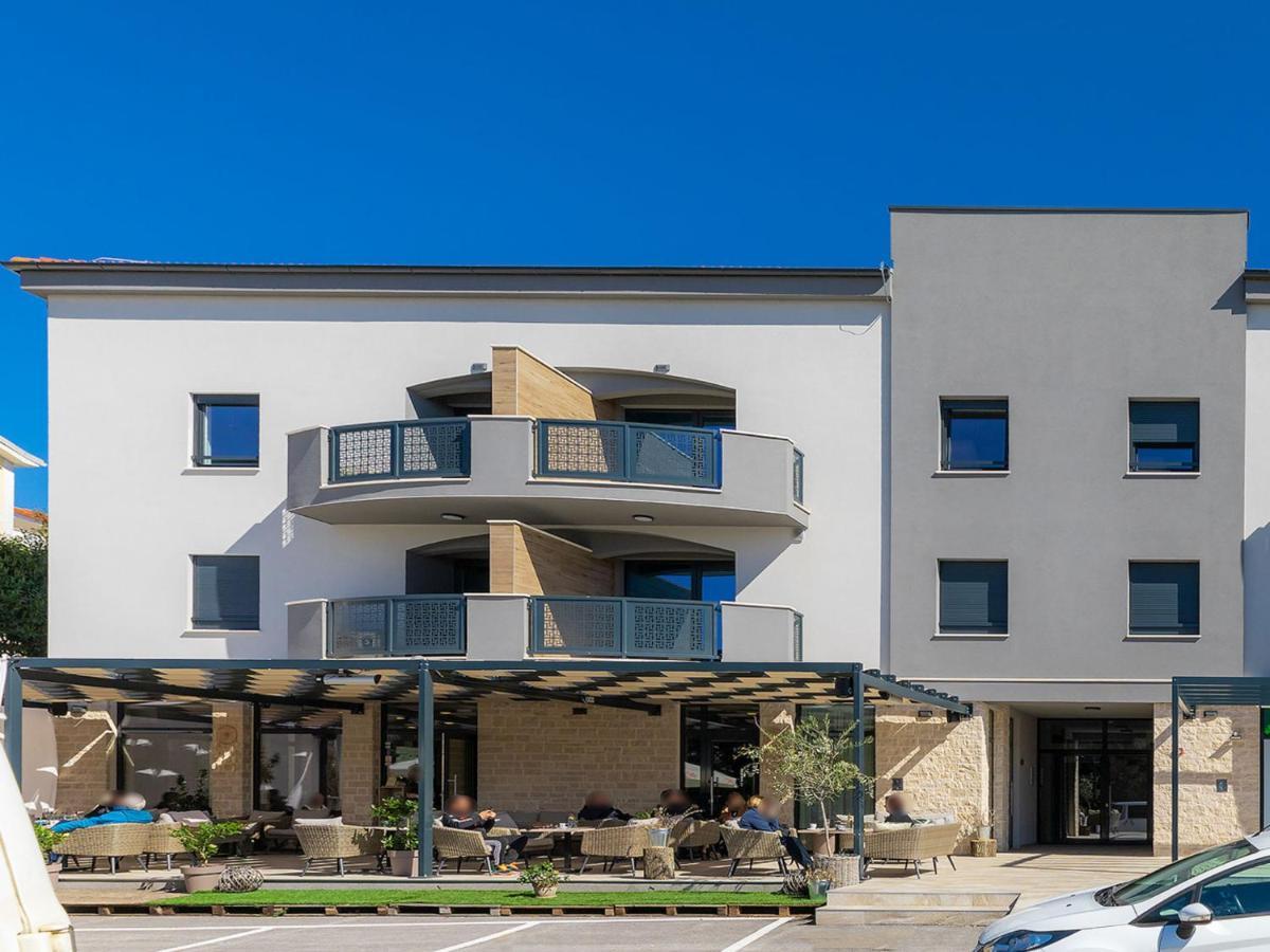 Apartment Wing 77 By Interhome Pula Exterior photo